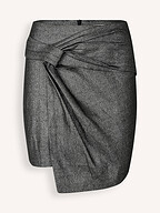 Second Female | Rokken | Rokken