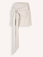 Second Female | Rokken | Rokken