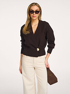 Second Female | Truien en Vesten | Vesten