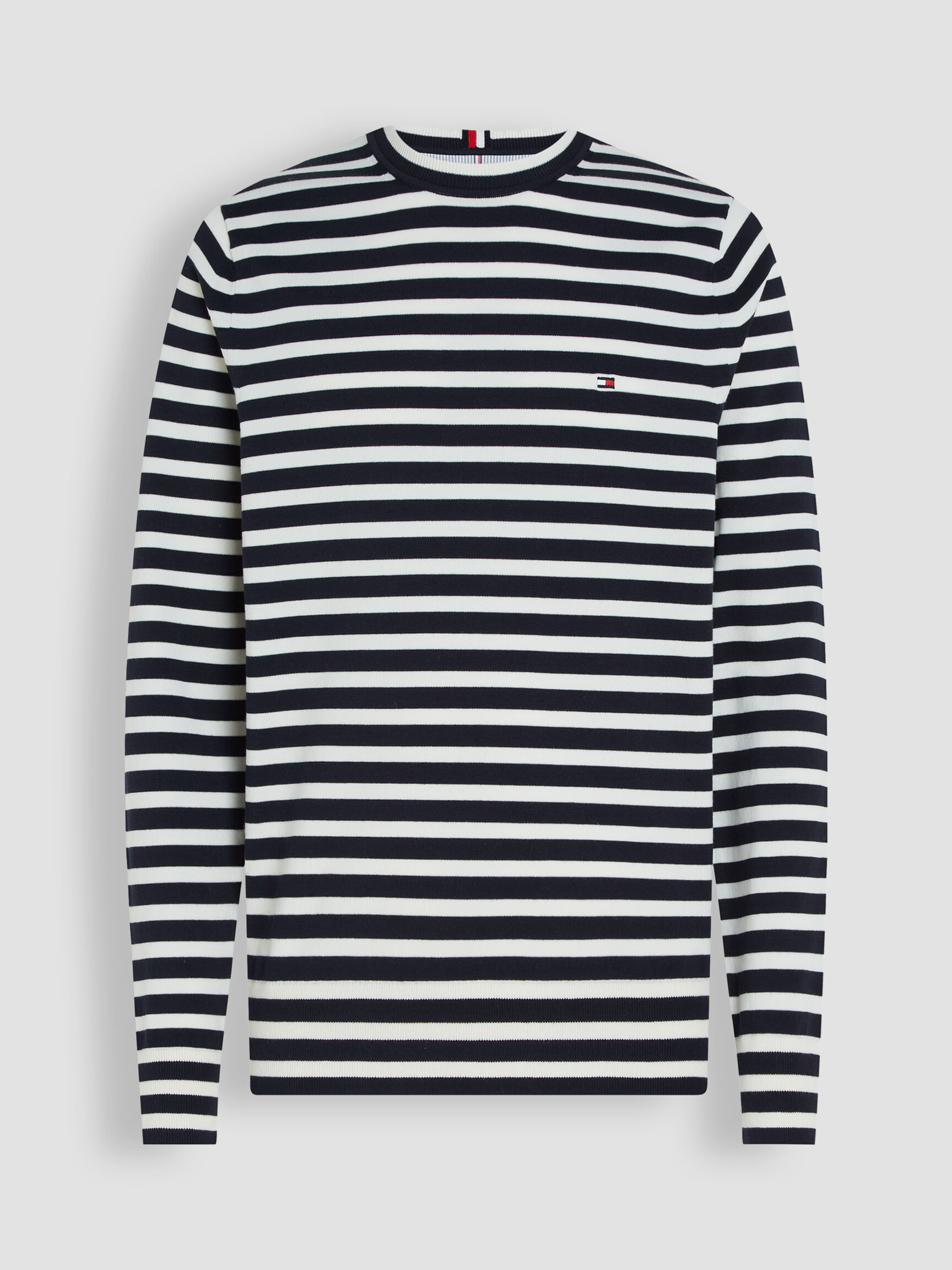 Tommy hilfiger black jumper on sale mens