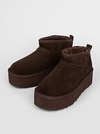 Ugg | Shoes | Boots