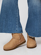 Ugg | Shoes | Boots