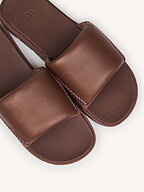 Ugg | Shoes | Flip flops