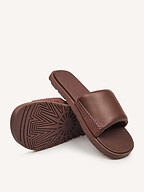 Ugg | Shoes | Flip flops