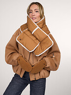 Ugg | Accessories | Scarves