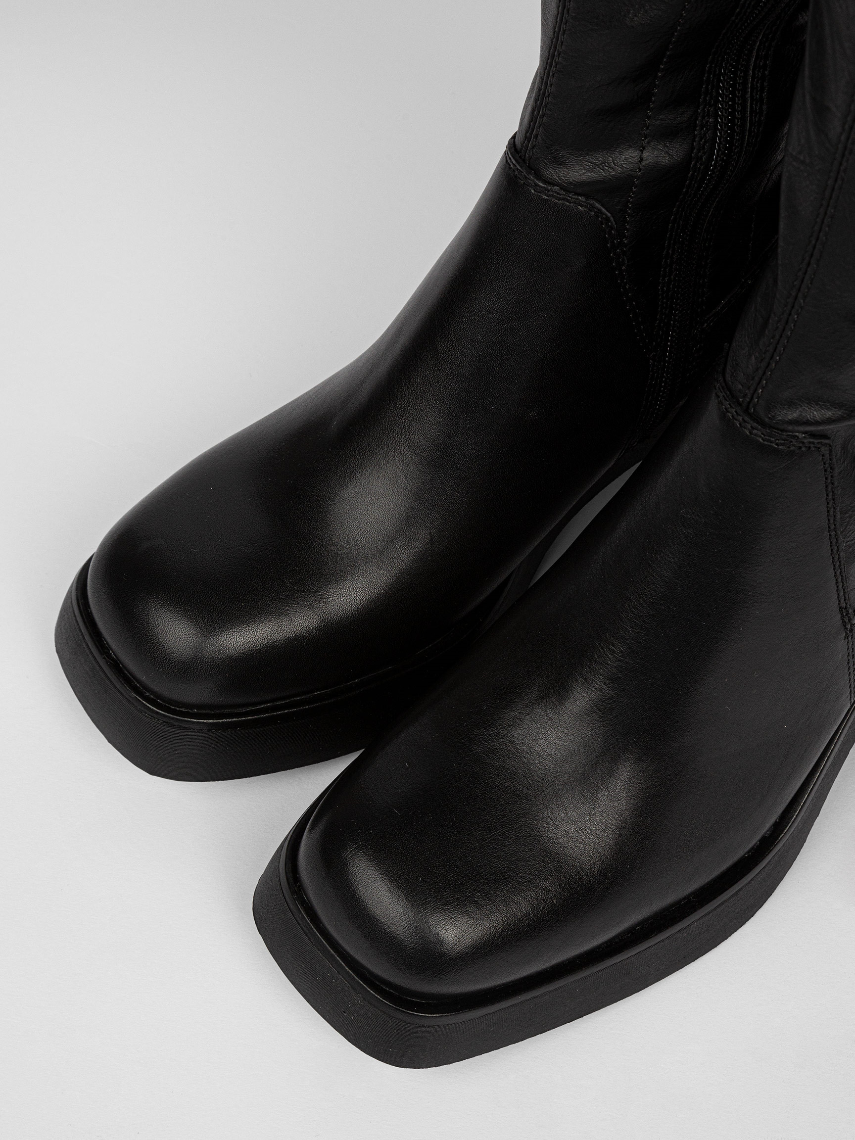 Vagabond diane high top boots black leather