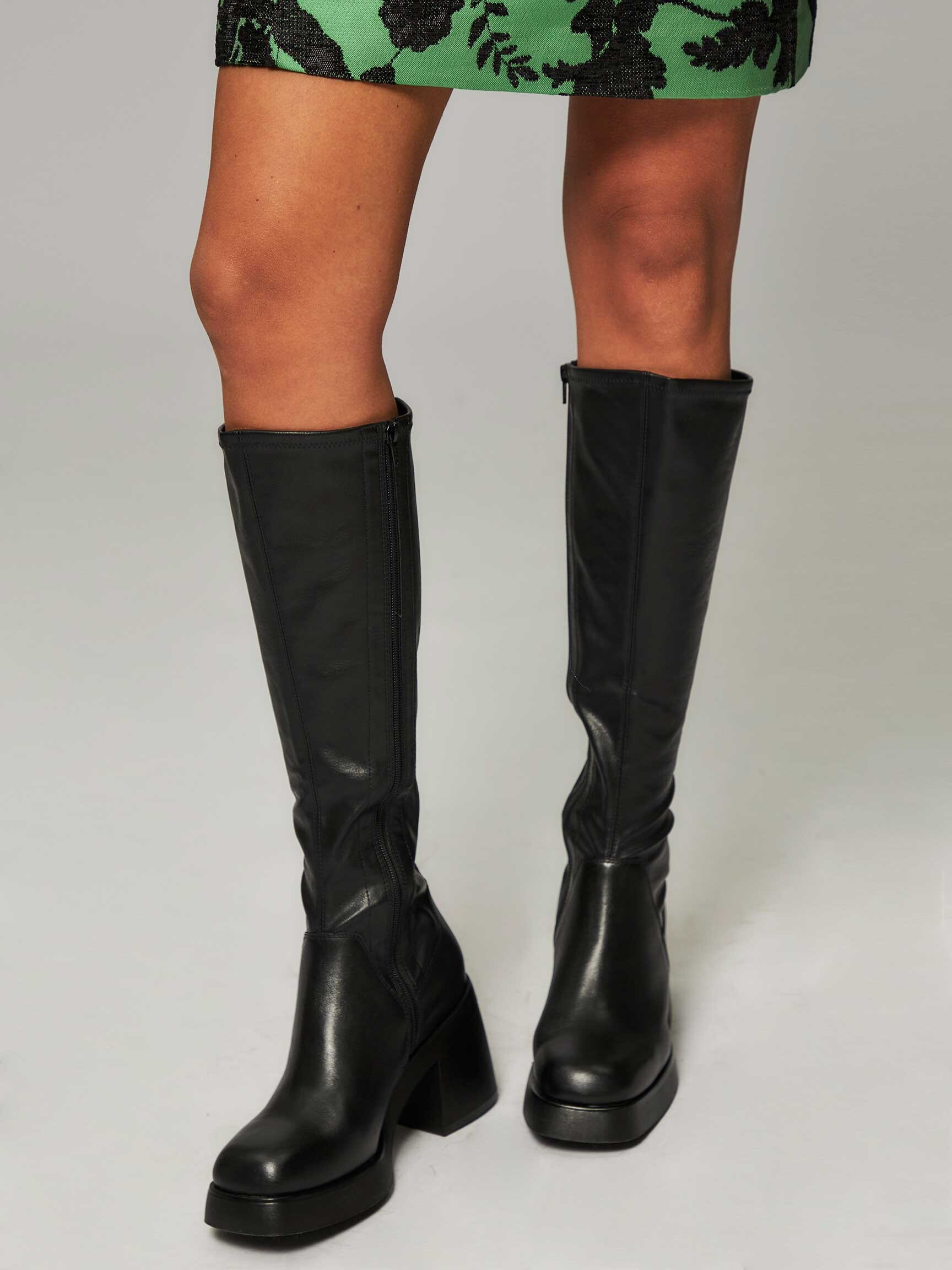 Vagabond best sale knee boots