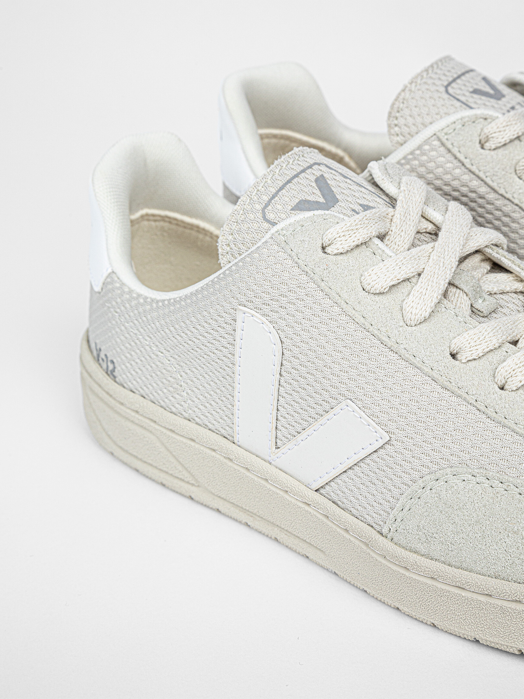 Veja sale 38 new arrivals