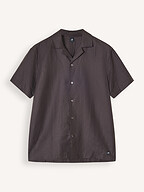 Wahts | Shirts | Shirts